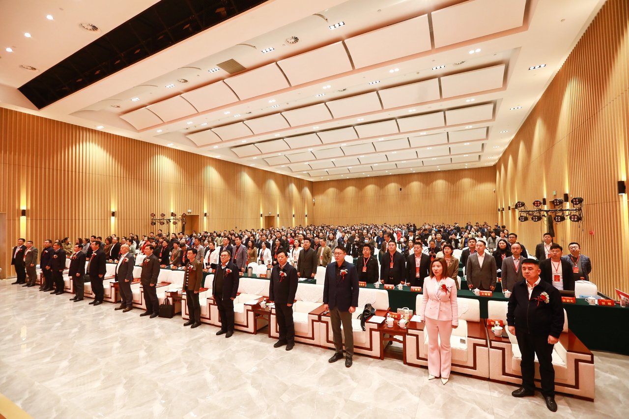 河南省财务服务行业协会第二届二次会员大会圆满召开 